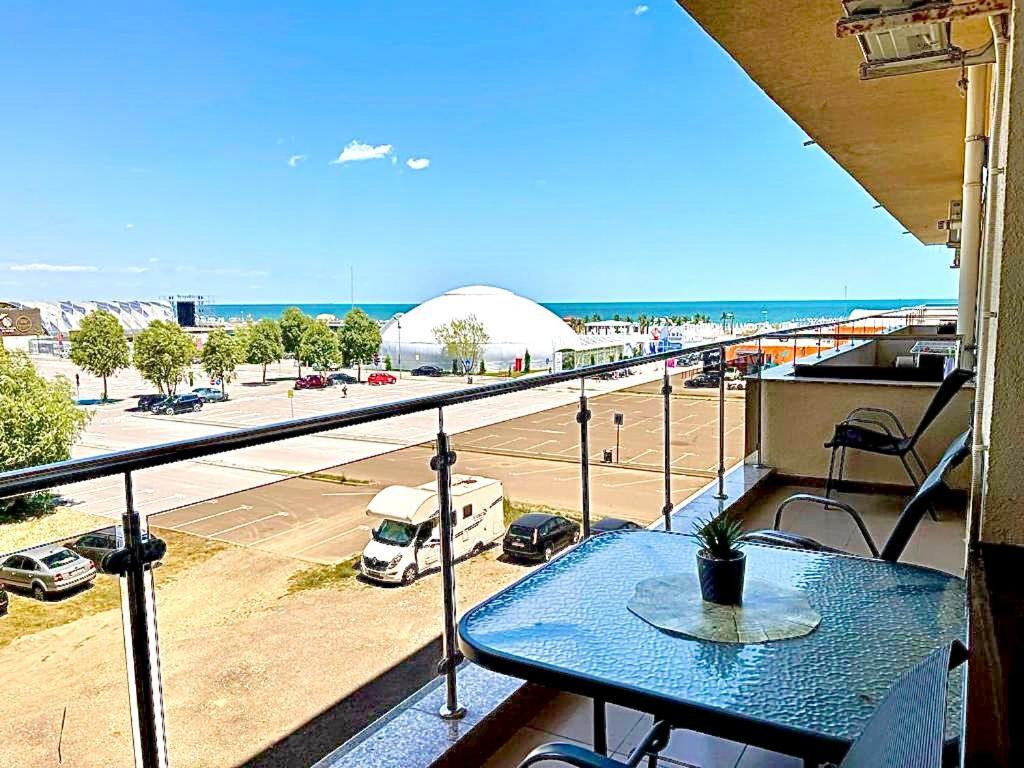 Marcony Boutique Apartments Mamaia Exterior foto
